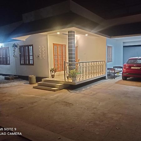 Apartament Fab House Thekkady Zewnętrze zdjęcie