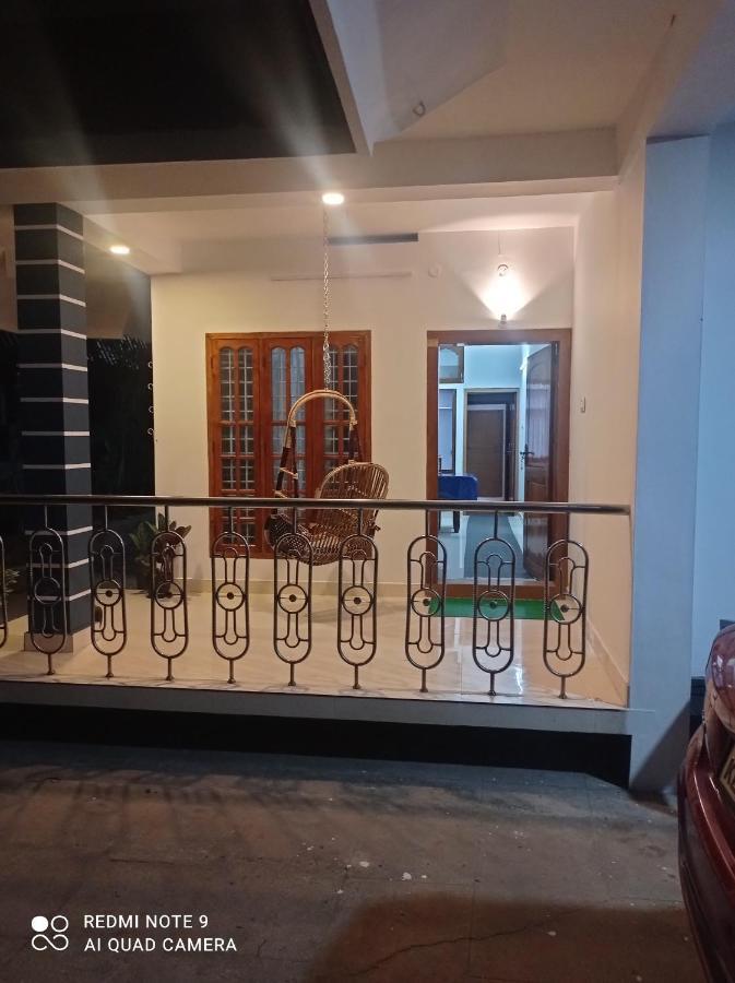 Apartament Fab House Thekkady Zewnętrze zdjęcie